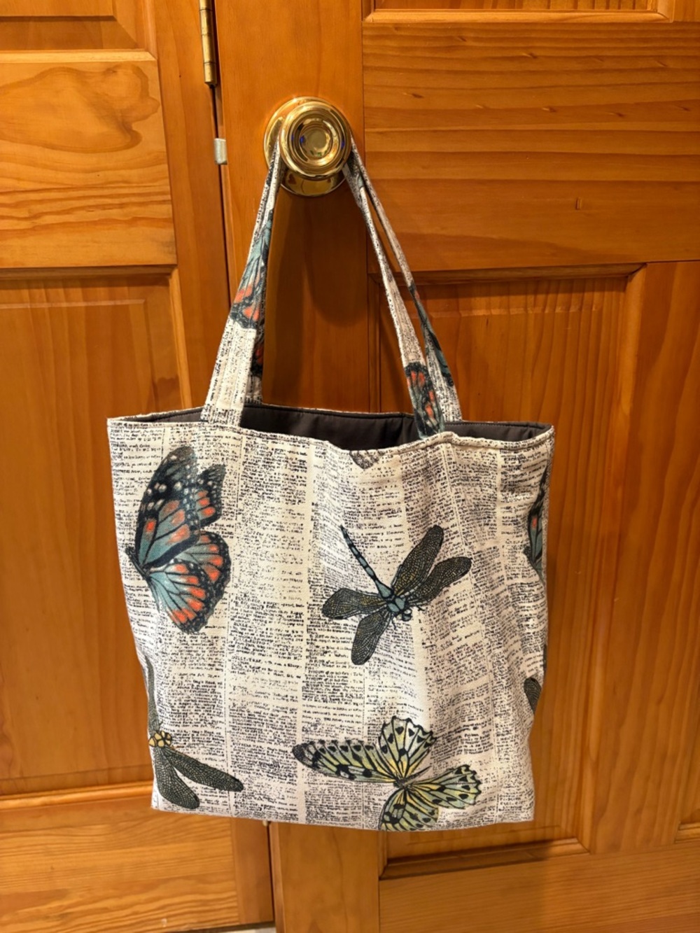 Tote w/ Matching Eyeglass case Butterfly & Dragonfly Print - Picture 3 of 7